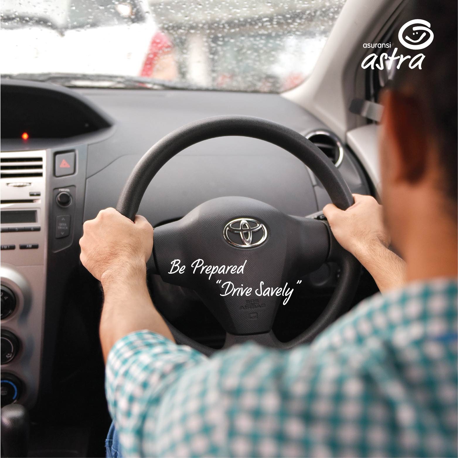 Mengetahui System Kerja Airbag Melindungi Pengemudi dari Tabrakan