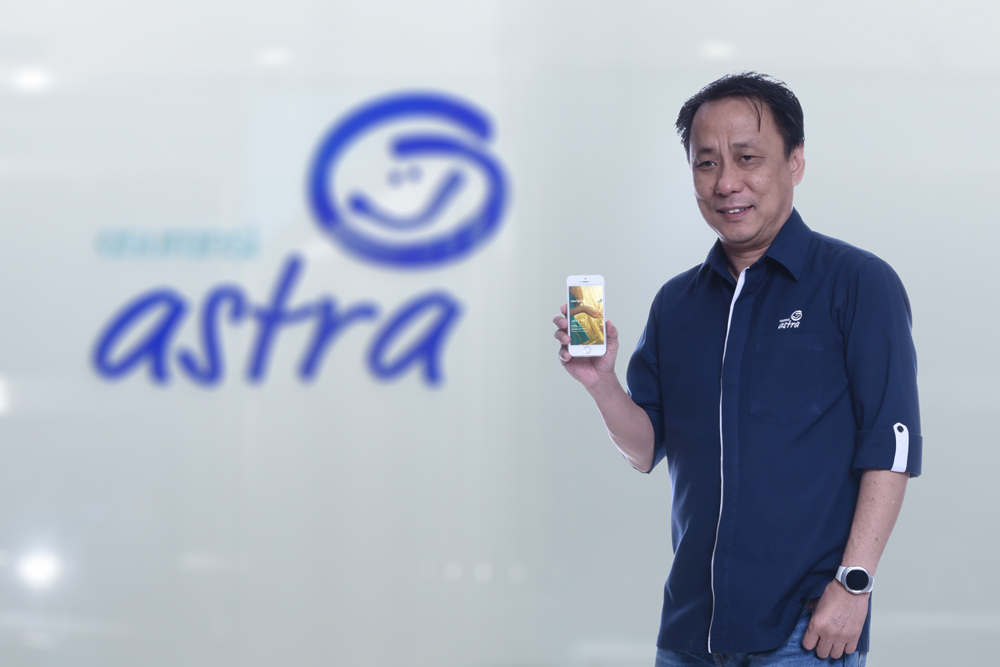 Santosa, CEO Asuransi Astra meluncurkan E-Mikro Special Nebengers melalui akun Twitter resminya, @snt4online