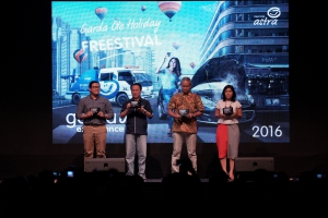 Santosa (kedua dari kiri) bersama dengan perwakilan dari partner GOHF yaitu SPBU Shell, Hero-Giant, dan Electronic City