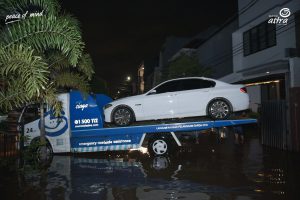 Layanan mobil derek Garda Oto selalu siap sedia membantu selama 24 jam dan dalam kondisi bencana alam.