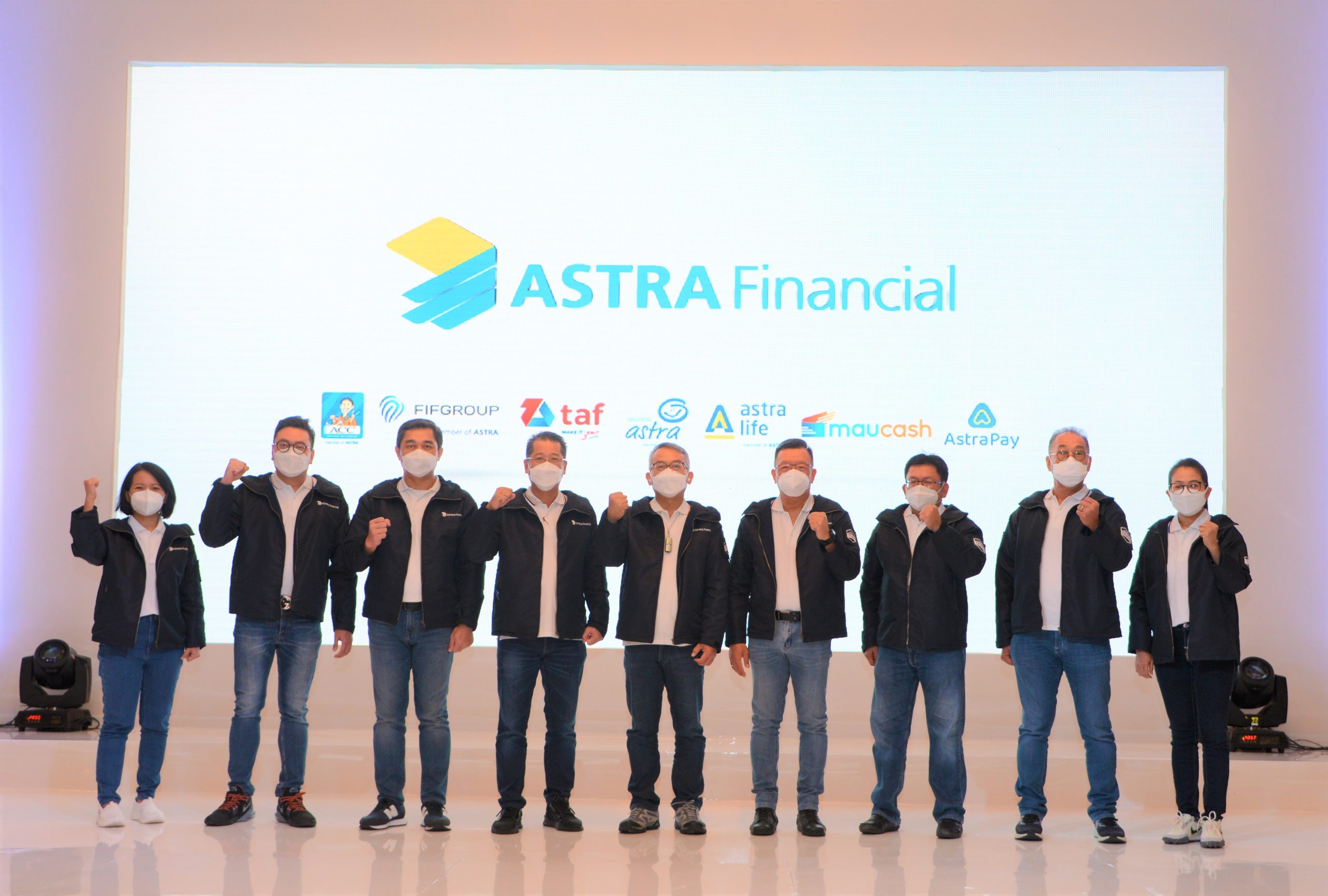 Media Gathering Astra Financial & Logistic (AFL) dihadiri oleh 7 jajaran direksi yang terdiri dari Chief Marketing Officer (CMO), Chief Marketing and Sales Officer (CMSO), dan Chief Partnership Officer (CPO) yang berasal dari ke-7 Lembaga Jasa Keungan (LJK)