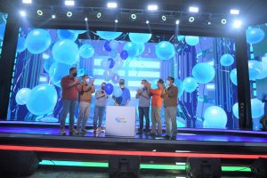 Jajaran BOD Asuransi Astra dalam momen perayaan hari jadi perusahaan. Pada tahun 2022 ini, di usia ke-66 dengan tema 6ROW & 6LOW, Asuransi Astra berharap karyawannya dapat meningkatkan kapasitas diri, melalui beragam sarana dan prasarana yang telah disediakan oleh perusahaan agar semakin bertumbuh (6ROW) dan bersinar di masa depan (6LOW) serta tetap menjadi perusahaan yang sustainable.