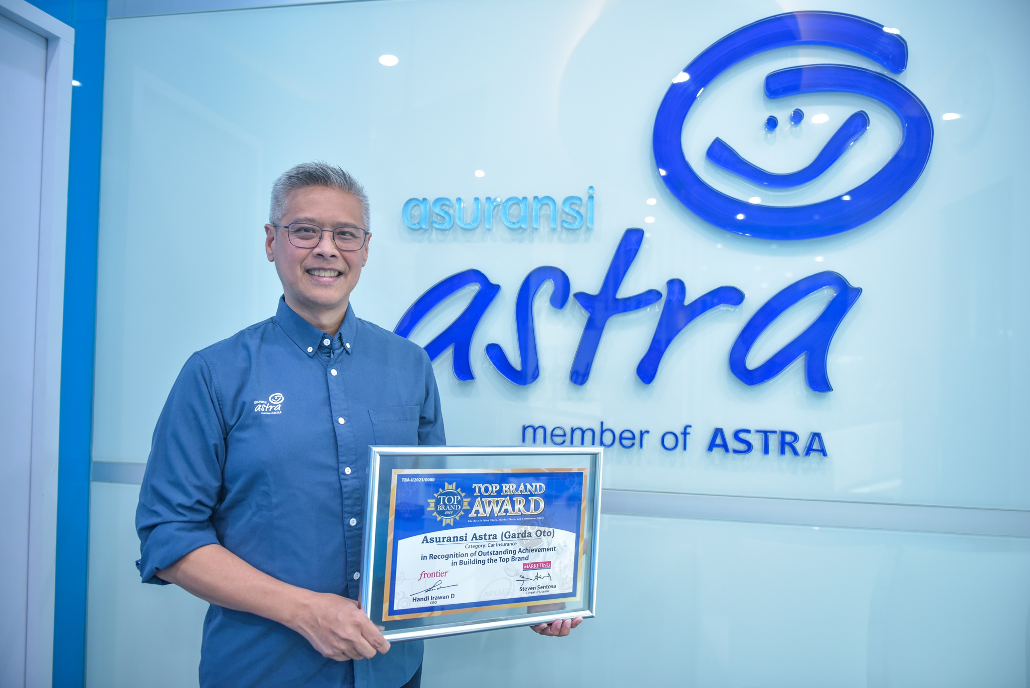 Sukses Pertahankan dan Terus Tingkatkan Kualitas Produk dan Layanannya, Garda Oto Kembali Raih Top Brand Award